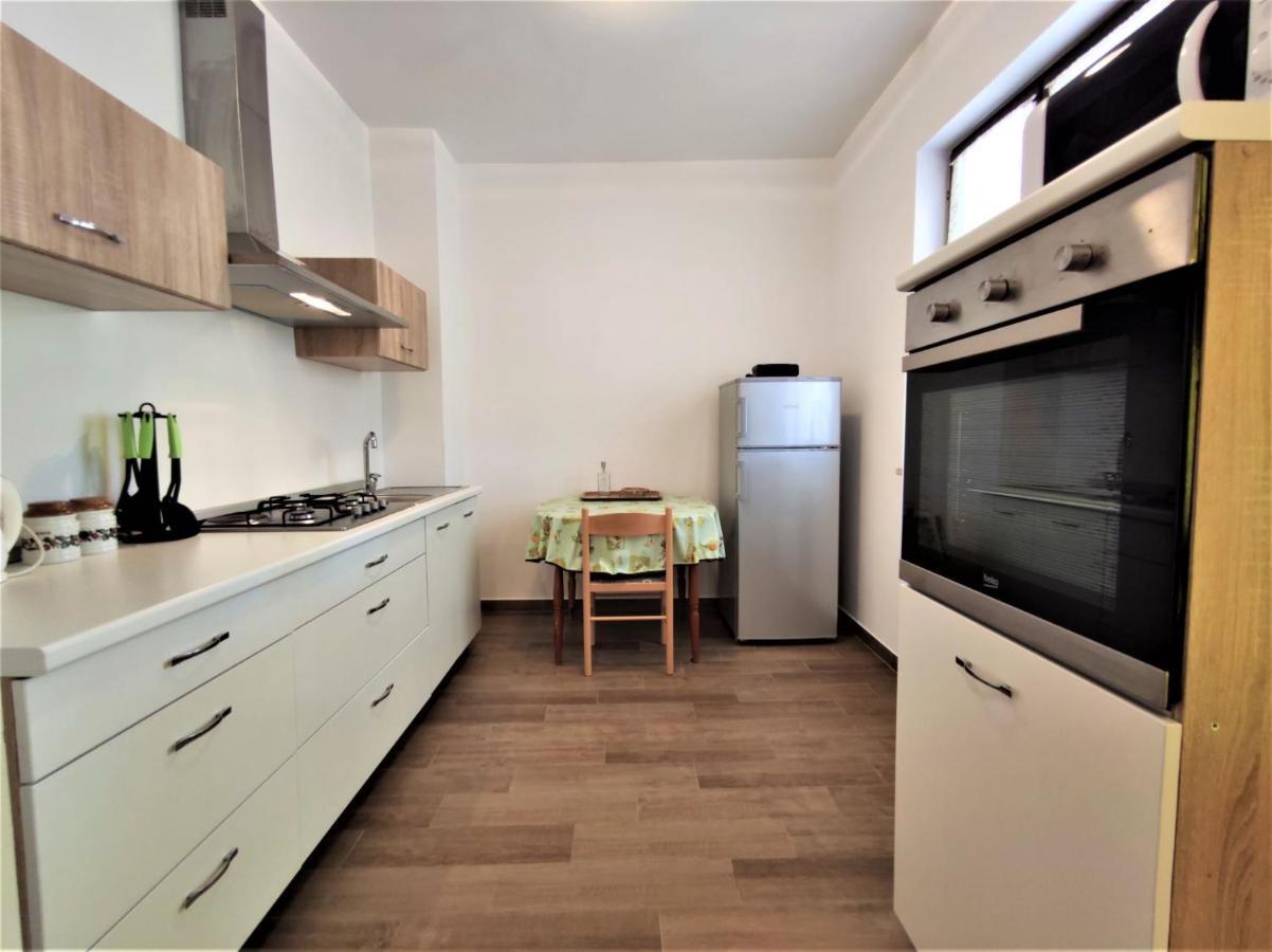 Apartments Morena Rakalj エクステリア 写真