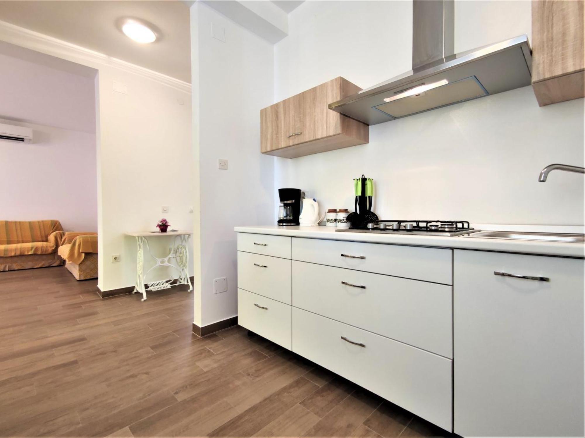 Apartments Morena Rakalj 部屋 写真